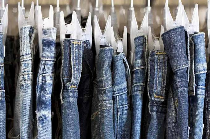 Profeco puso a prueba jeans de caballero y encontró diferencias.jpg